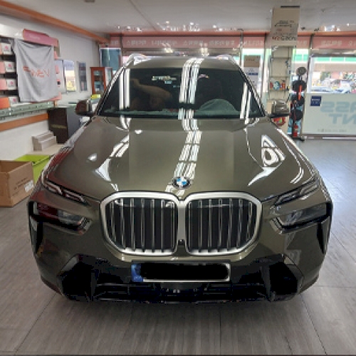 X7